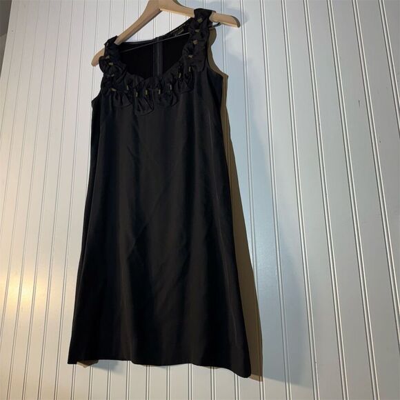 Cynthia Steffe 100% Silk Little Black Dress Sz 4 Ruffle Bow Detail Classic Chic‎ - Picture 3 of 10